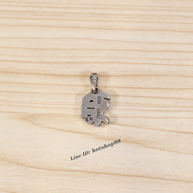 Chrome Hearts專櫃皮具包包純銀字母項鏈 克羅心925純銀字母Q吊墜 gj1076